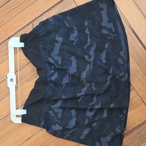 Black And Grayish Camouflage Women's Skort RBX